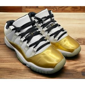 Air Jordan 11 Retro Low Gold White Nike Shoes Boys 5Y Light Use Fast Shipping